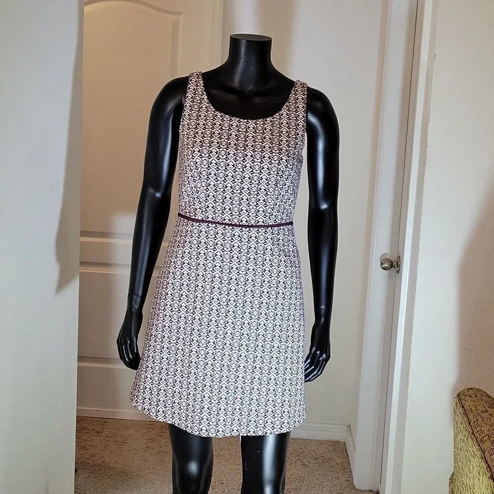 THE LIMITED WOMEN"S PETITE SLEEVELESS DRESS - Picture 2 of 15